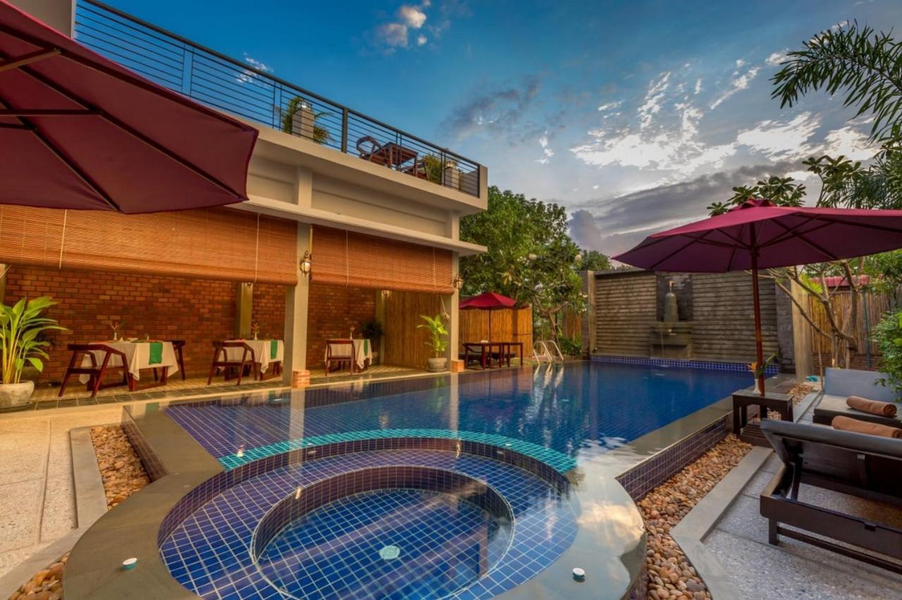 The Palmery Siem Reap Exteriör bild