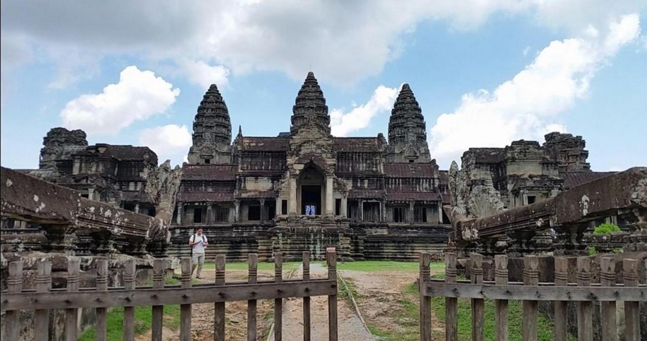 The Palmery Siem Reap Exteriör bild